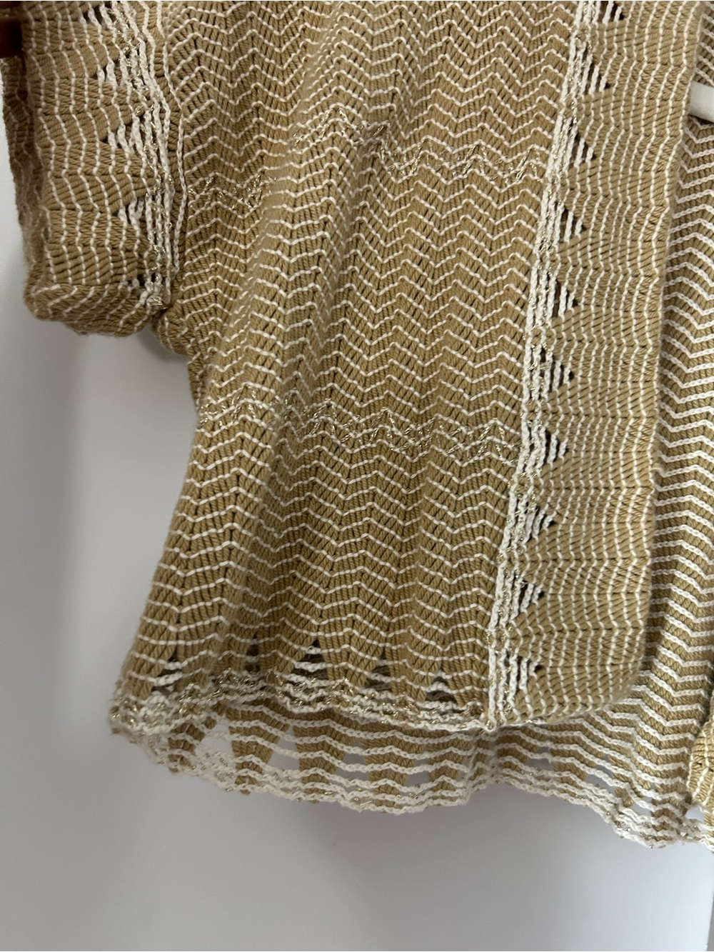 Anthropologie woven neutral color with tiny amount of gold thread cropped knit - Picture 2 of 9